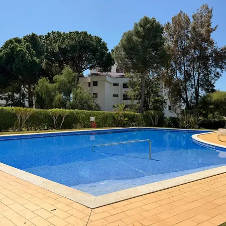 Apartment Topazio In Vilamoura With Pool